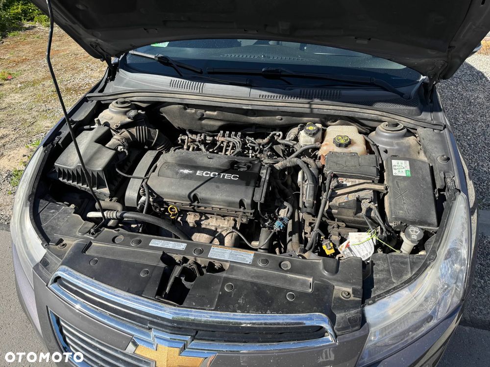 Chevrolet Cruze - 18