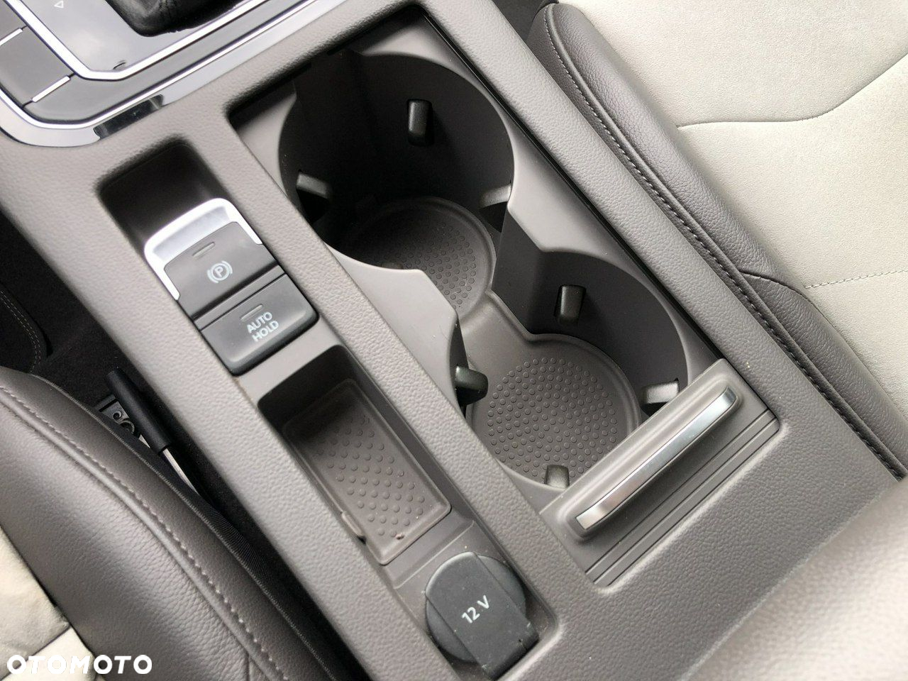 Volkswagen Arteon 2.0 TDI SCR Elegance DSG - 26