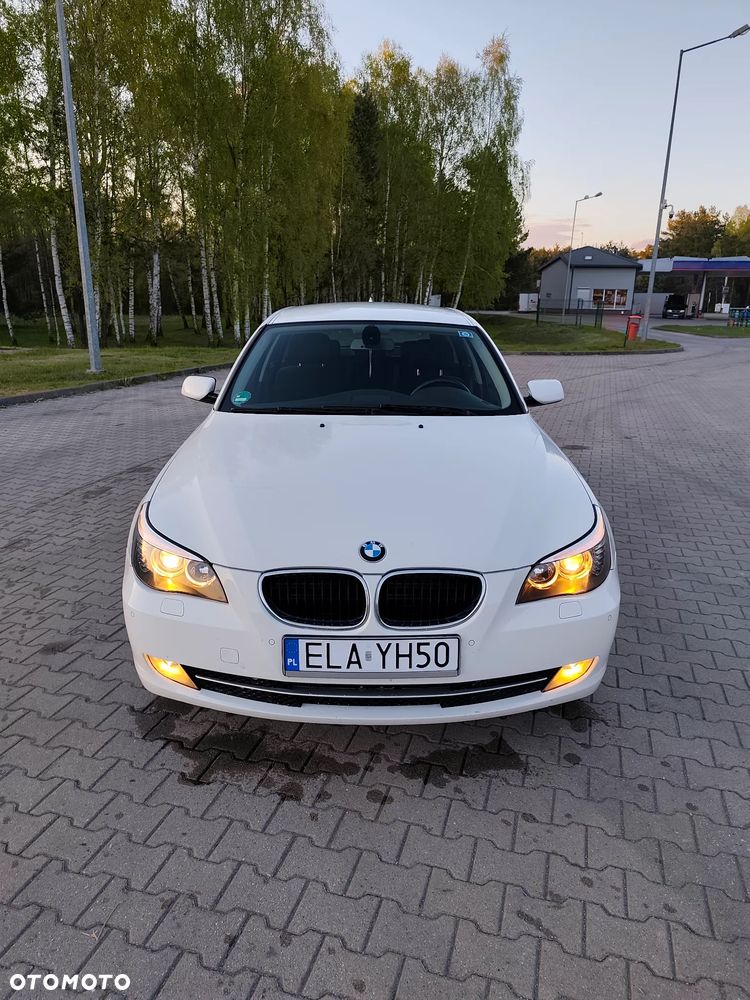 BMW Seria 5 520d - 2