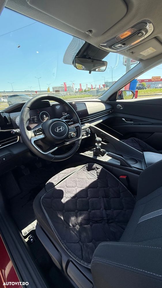 Hyundai Elantra 1.6 l 123 CP 6MT Highway - 7