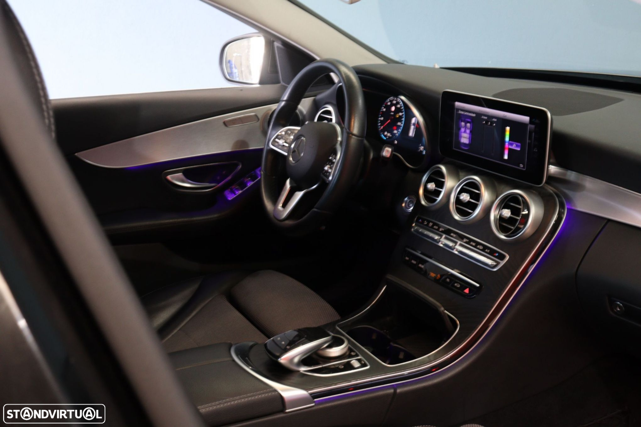 Mercedes-Benz C 220 d Avantgarde - 28