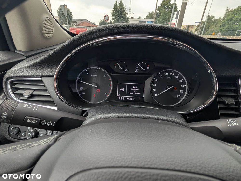 Opel Mokka X 1.6 CDTI Elite S&S - 29