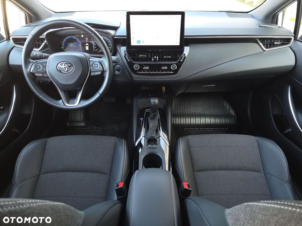 Toyota Corolla 1.8 Hybrid Style - 18