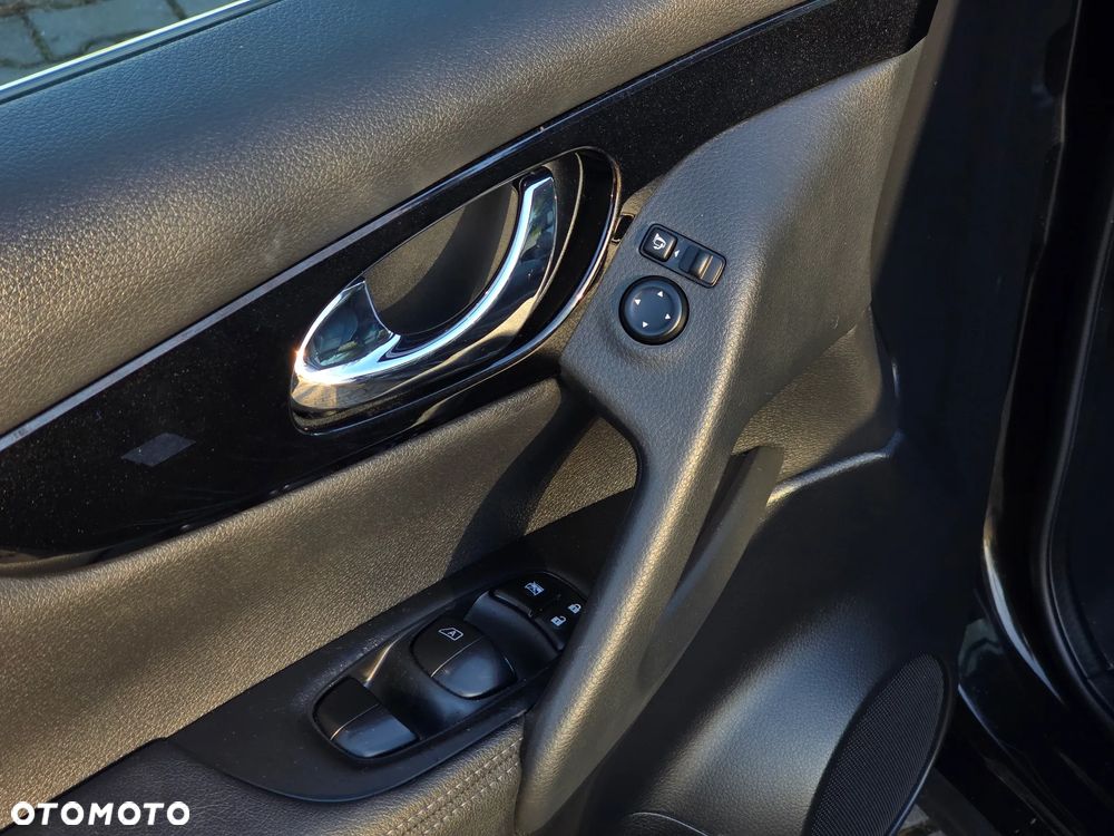 Nissan Qashqai 1.6 DIG-T Tekna - 25