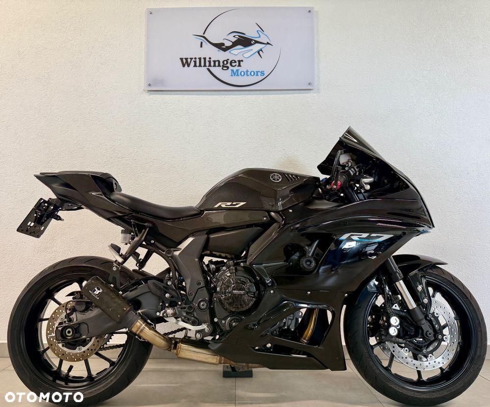 Yamaha R7 - 4