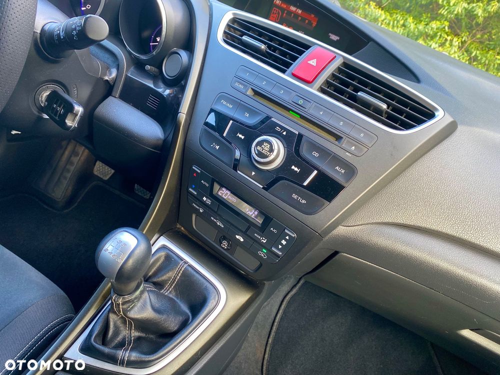 Honda Civic 1.8 Comfort - 23