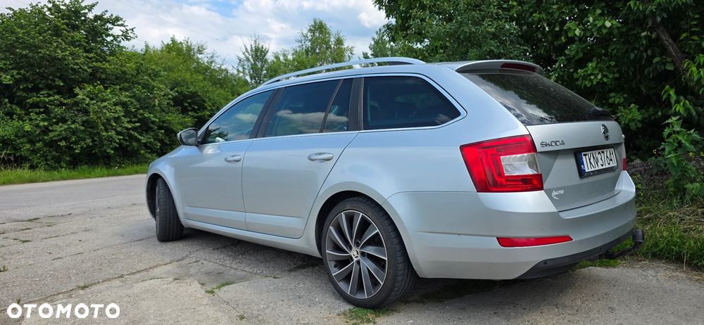Skoda Octavia 2.0 TDI L&K DSG - 2