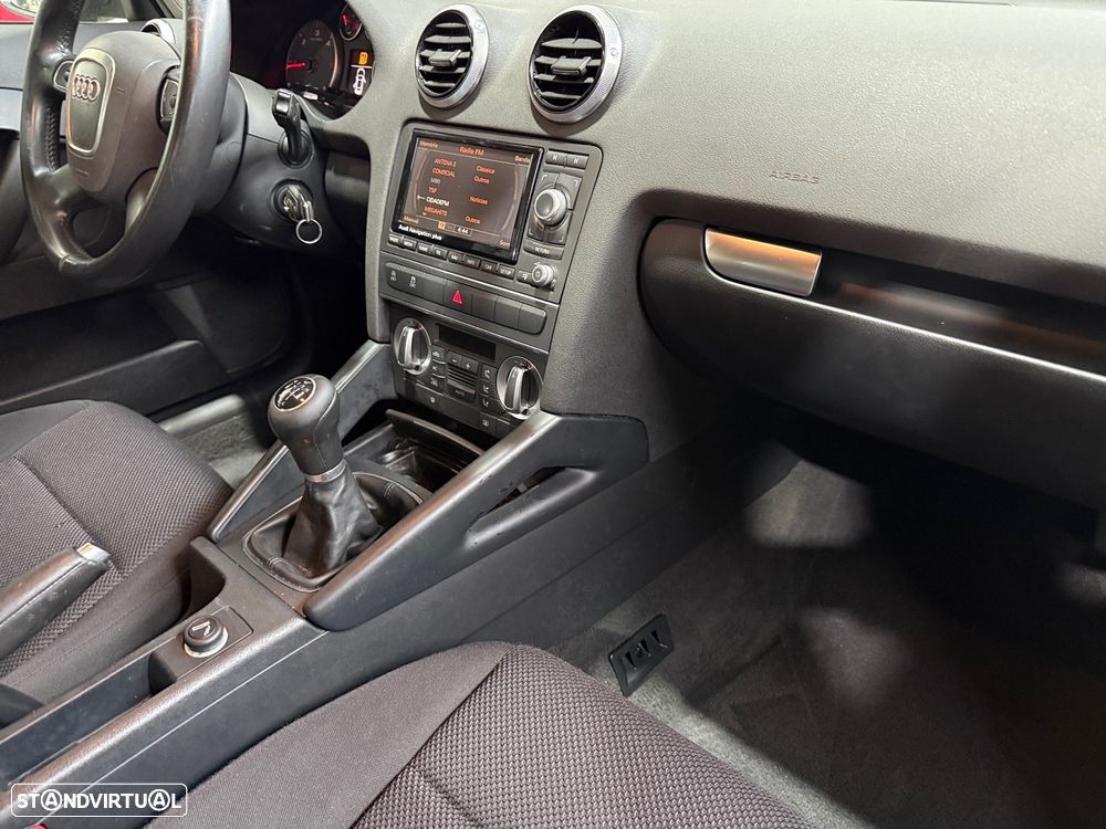 Audi A3 Sportback 1.6 TDI Advance - 13