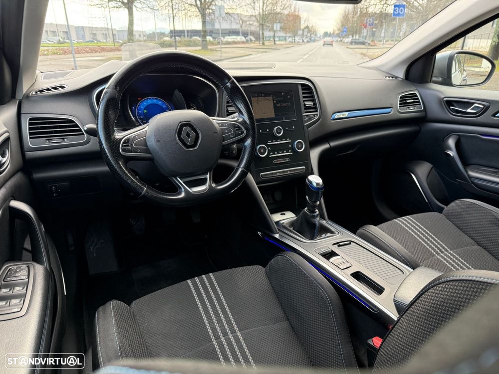 Renault Mégane Sport Tourer 1.5 dCi GT Line - 10