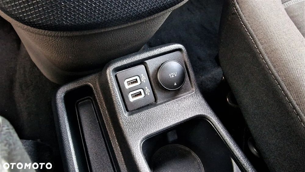 Ford Tourneo Connect Gr 1.5 EcoBlue Titanium PowerShift - 21