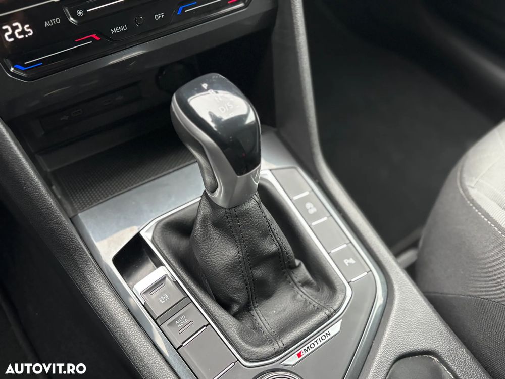 Volkswagen Tiguan 2.0 TDI SCR 4Motion DSG Comfortline - 16