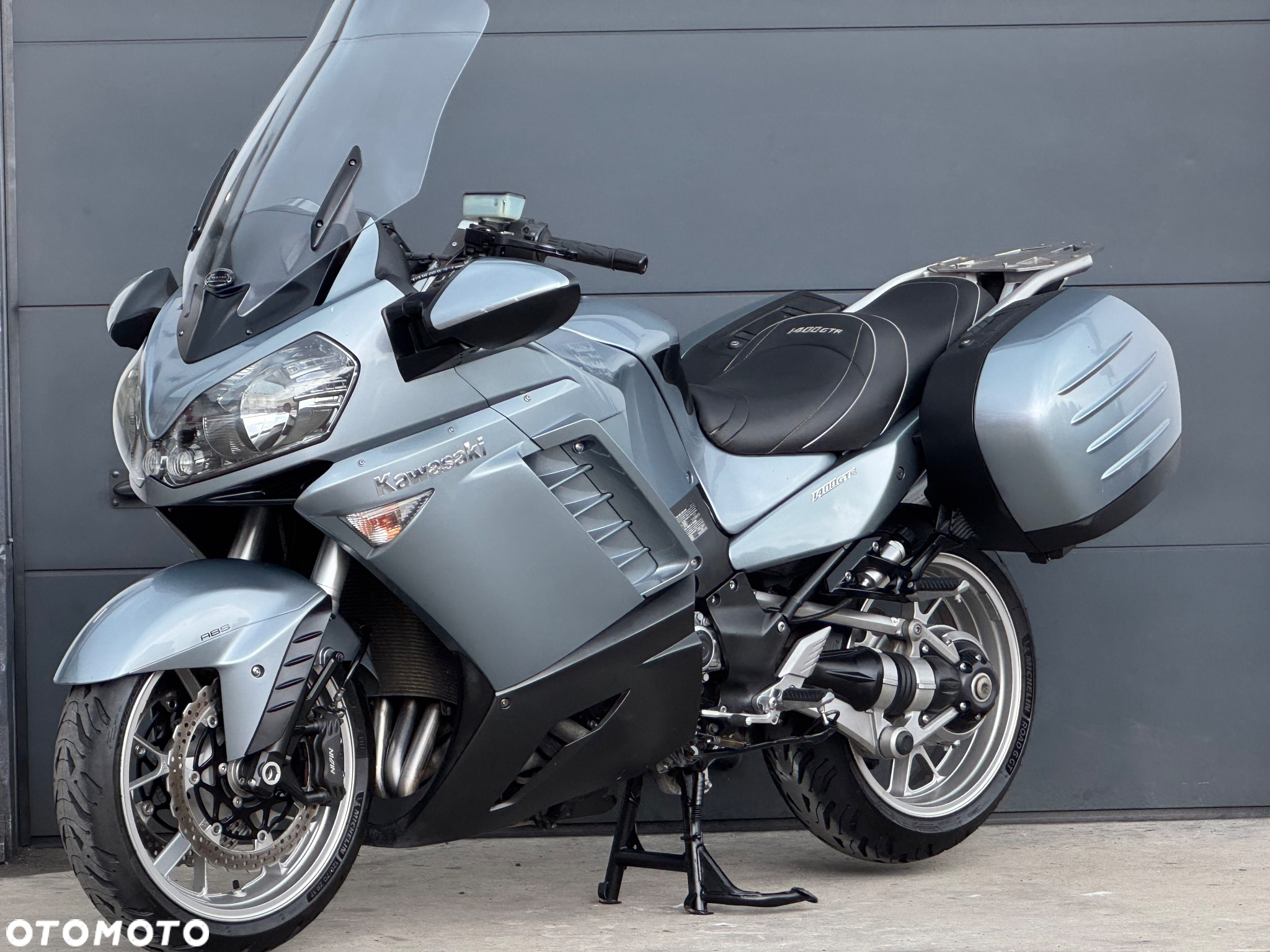 Kawasaki GTR - 19