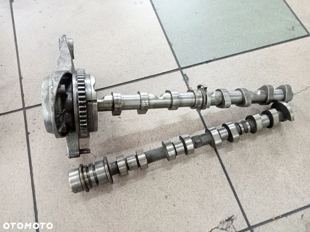 wałki rozrządu 1.8 tfsi - 1