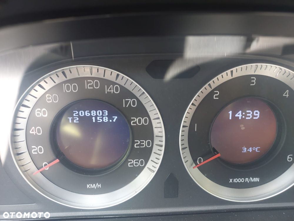 Volvo XC 60 - 22