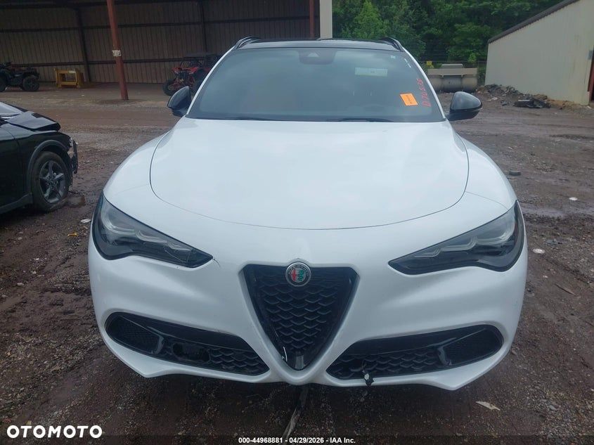 Alfa Romeo Stelvio 2.0 Turbo 16V AT8-Q4 Sprint - 1
