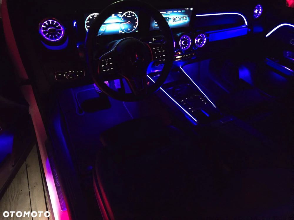 Mercedes-Benz GLB 250 Progressive 8G-DCT - 20