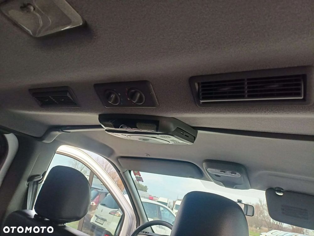 Renault Trafic 2.0 dCi 115 Passenger FAP L2H1 Expression - 11