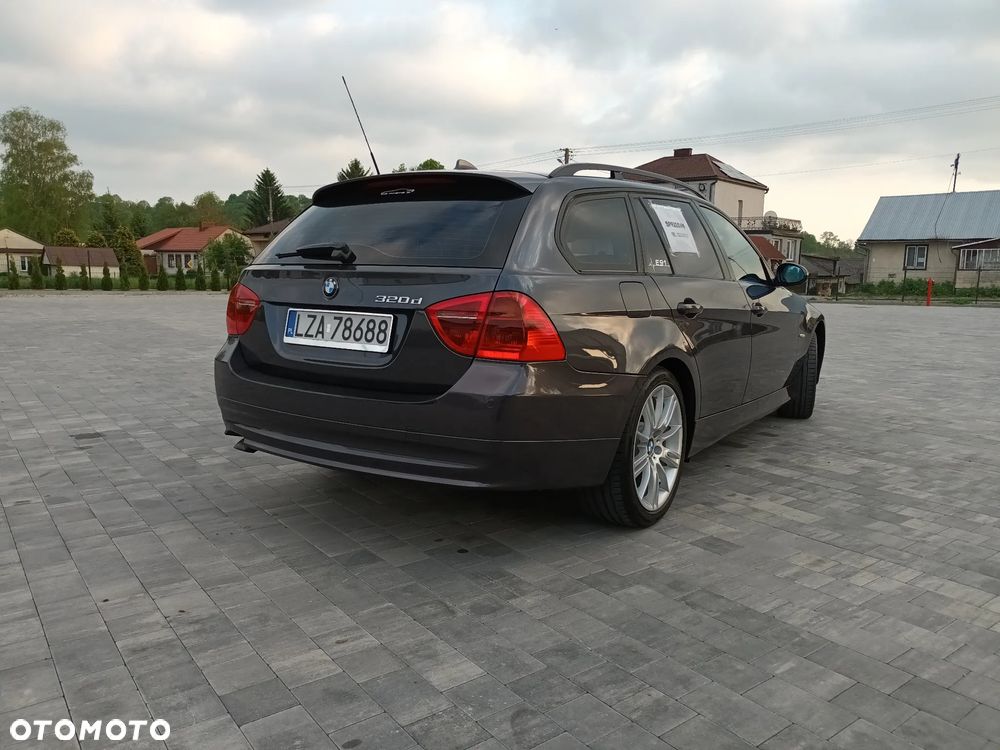 BMW Seria 3 320d - 7