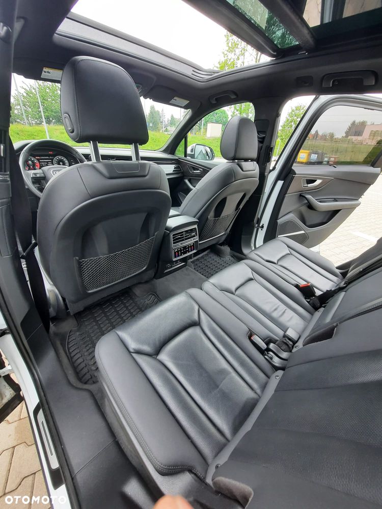 Audi Q7 55 TFSI mHEV Quattro Tiptr - 29