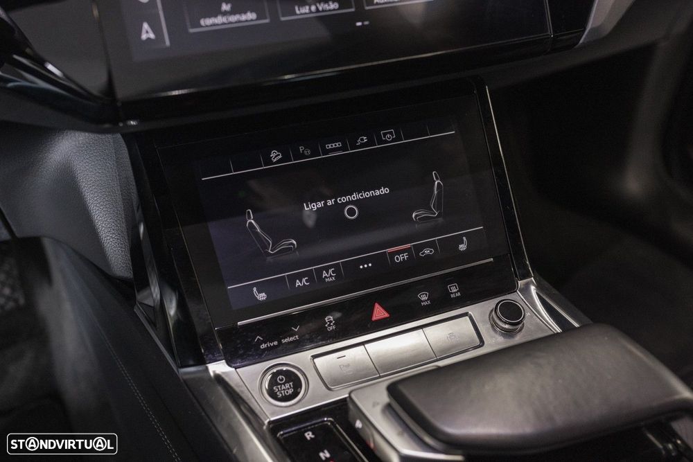 Audi e-tron Sportback 50 quattro S line - 23