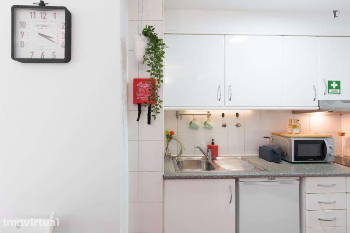 Apartamento com 1 quartos - localizado em Santo Ildefonso Porto - Grande imagem: 3/25