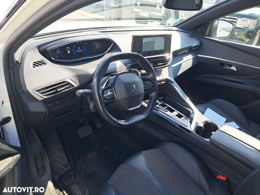 Peugeot 3008 BlueHDi 130 Stop & Start EAT8 Allure - 5