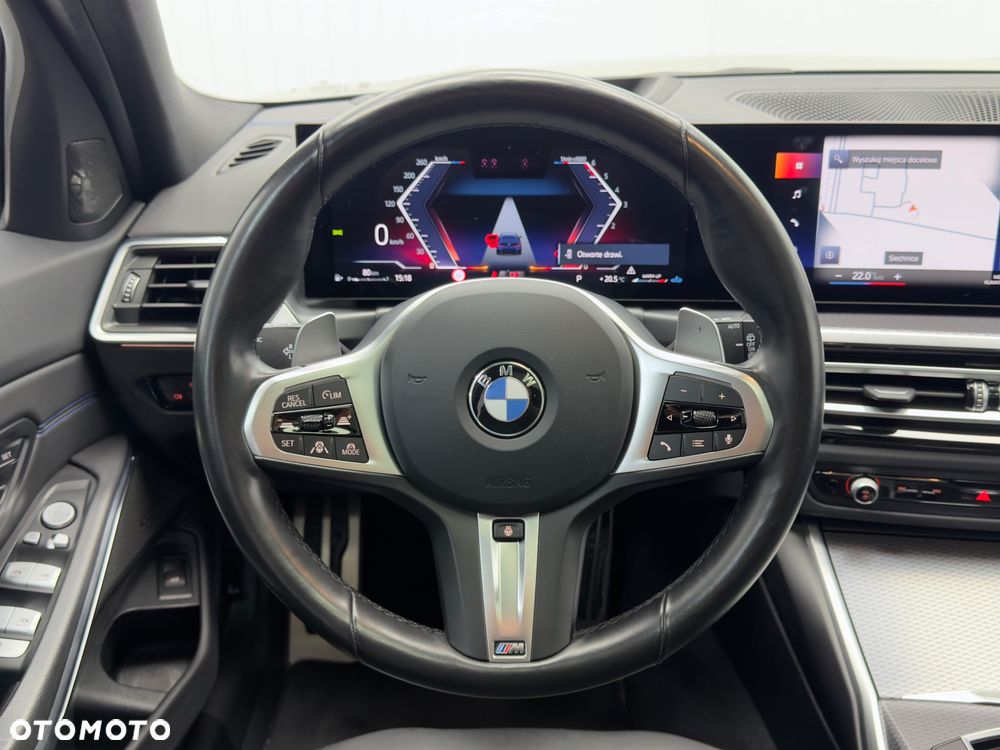 BMW Seria 3 M340d xDrive - 16