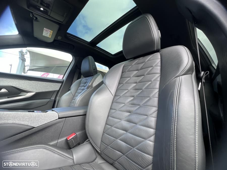Peugeot E-3008 73 kWh GT - 22
