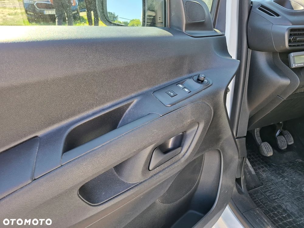 Citroën BERLINGO LONG IZOTERMA - 11
