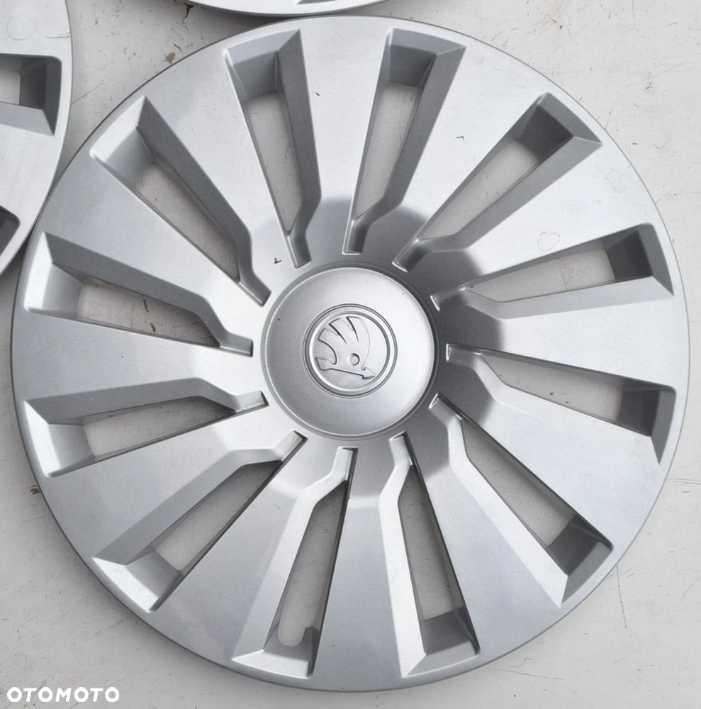 ORYGINALNE KOŁPAKI OEM SKODA 16 CALI x1szt. K-706 - 1