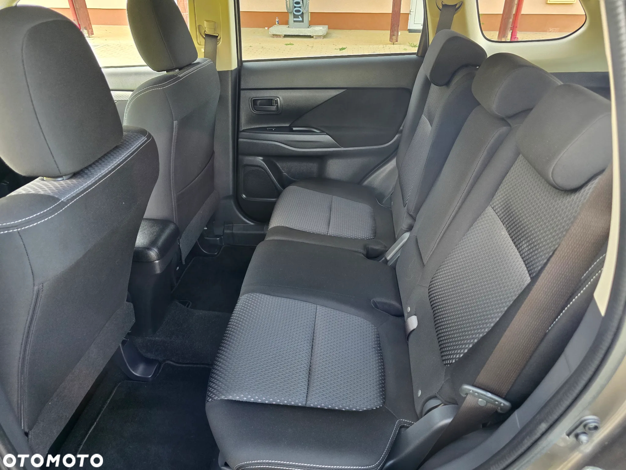 Mitsubishi Outlander 2.0 2WD Edition - 22