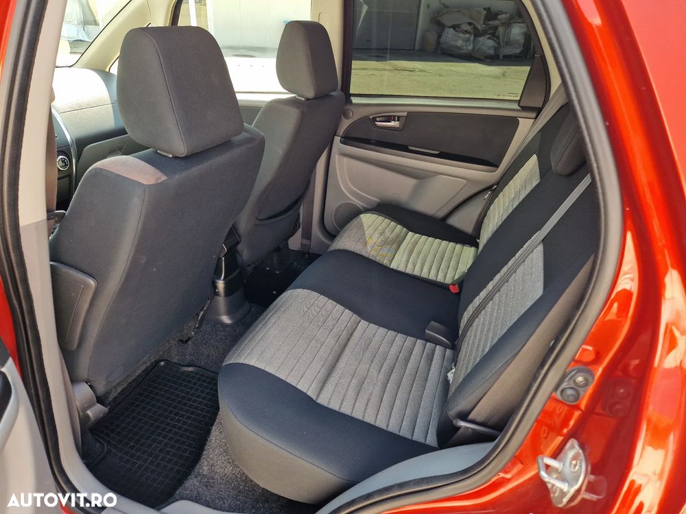 Suzuki SX4 1.6 GS 2WD ESP - 7