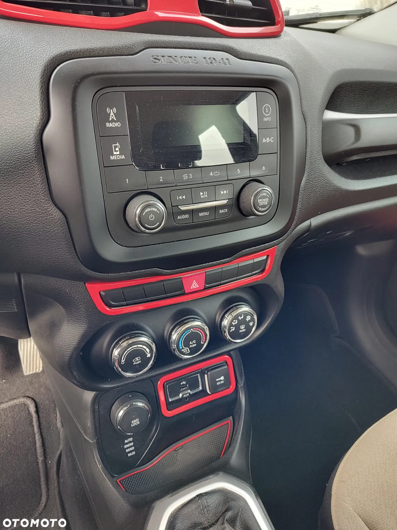 Jeep Renegade - 13