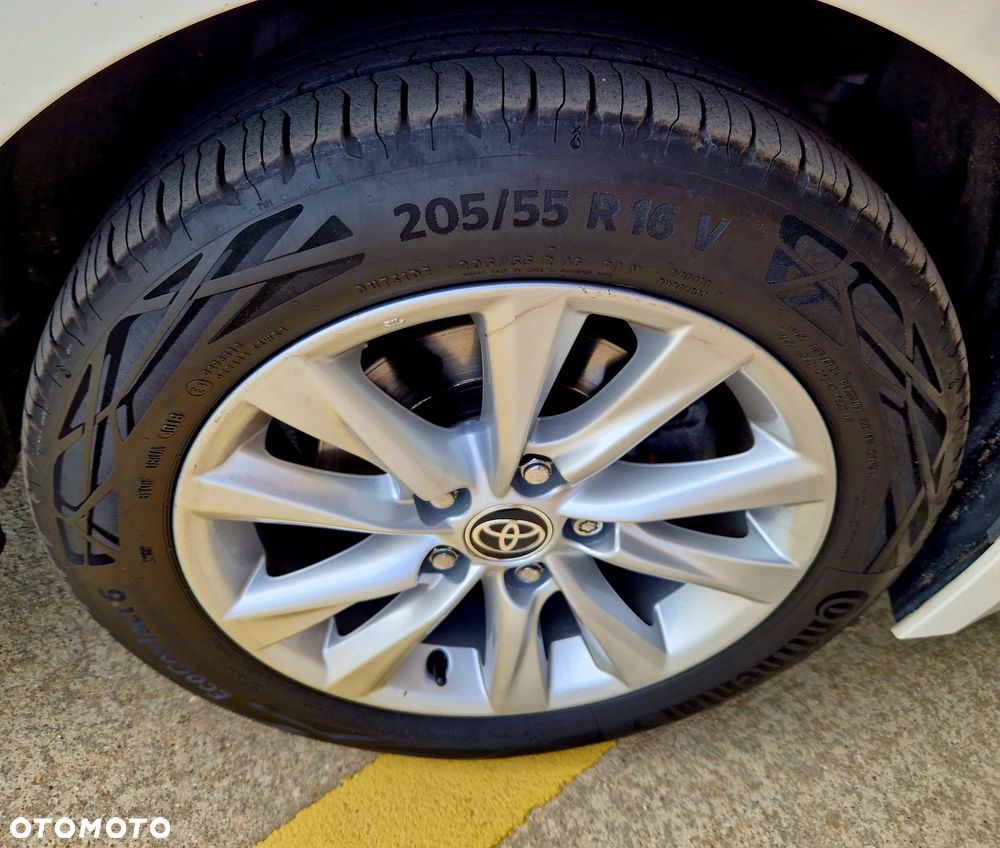 Toyota Corolla 1.8 Hybrid Comfort - 8