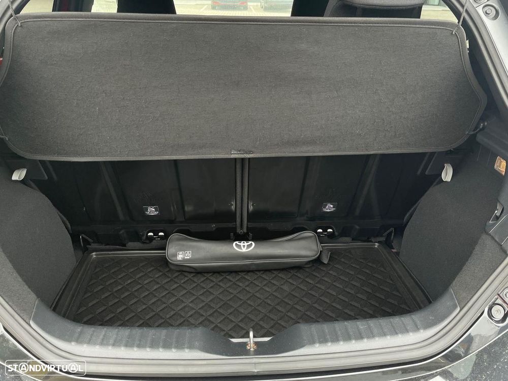 Toyota Aygo X 1.0 Envy - 11