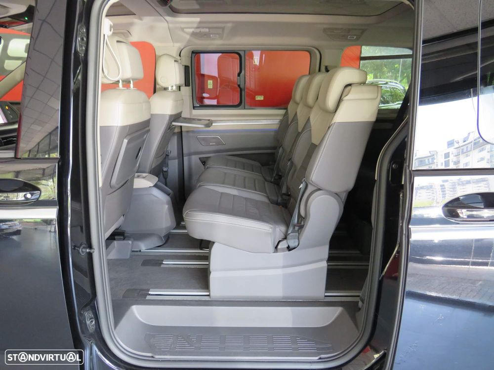 VW Multivan 2.0 TDI Style DSG - 17