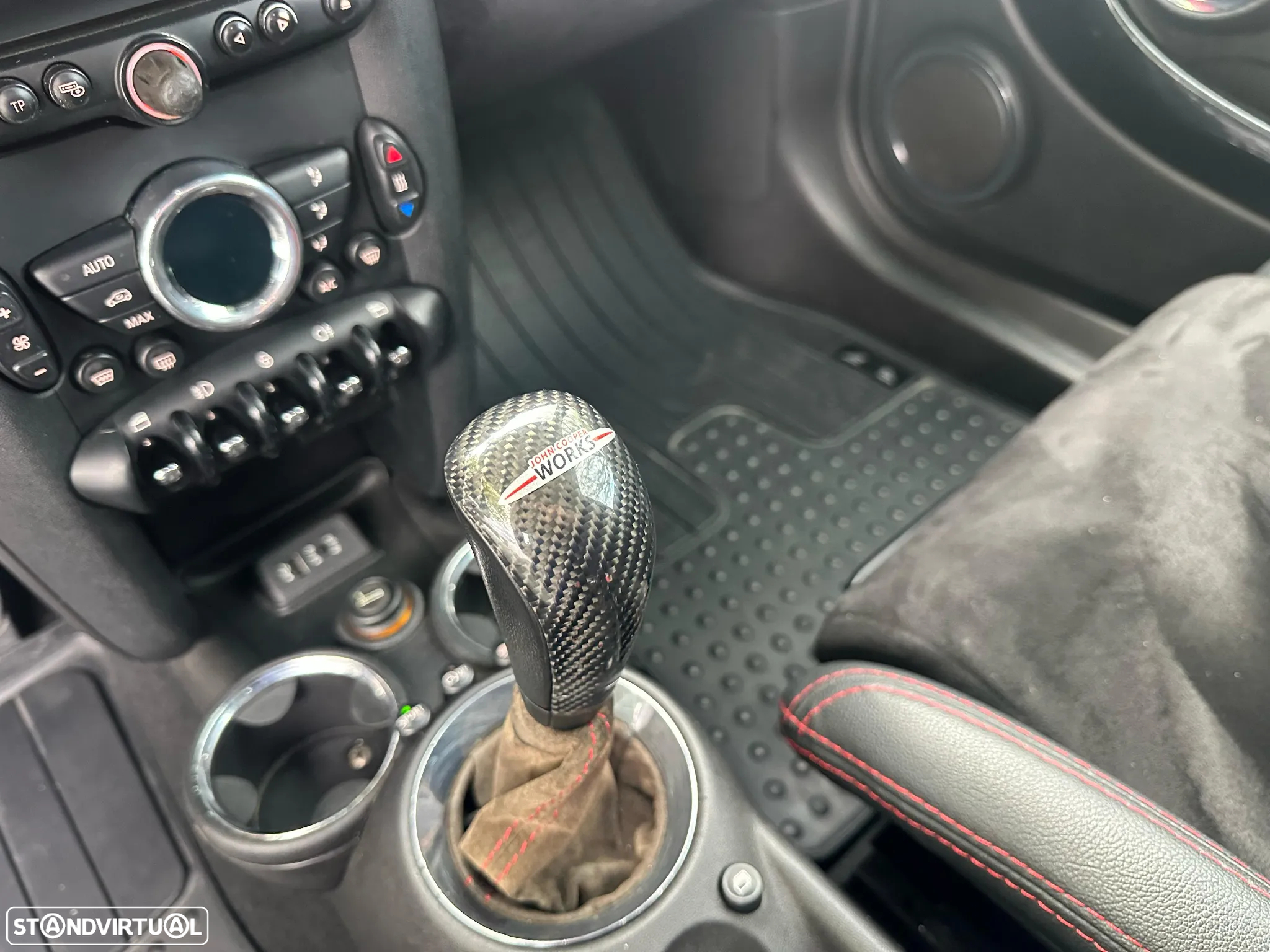 MINI Clubman John Cooper Works Auto - 22