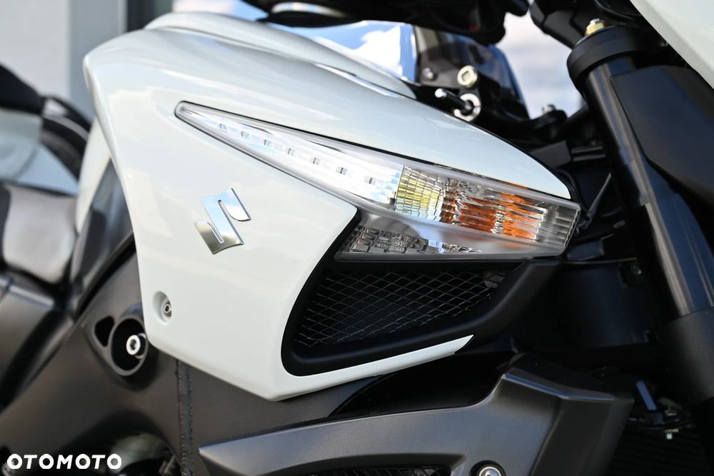 Suzuki GSX-R - 13