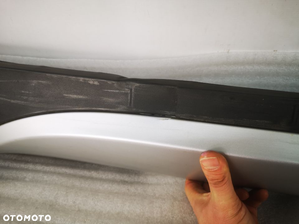 BMW X1 E84 09- PRAWA LISTWA PROGOWA / NAKŁADKA PROGU NR AUKCJI PR238 - 8