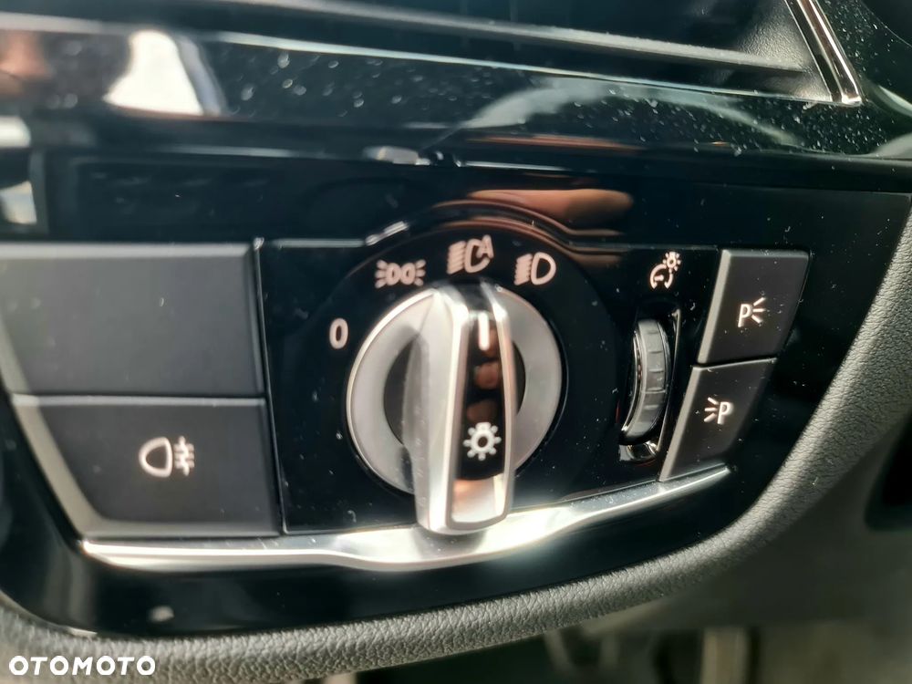 BMW Seria 5 520d xDrive M Sport sport - 15
