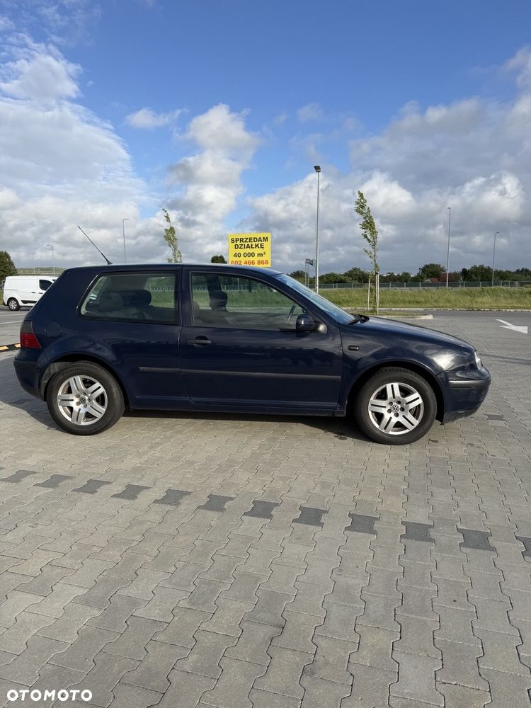 Volkswagen Golf 1.6 Basis - 7