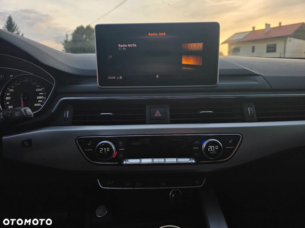 Audi A4 Avant 40 TFSI S tronic design - 15