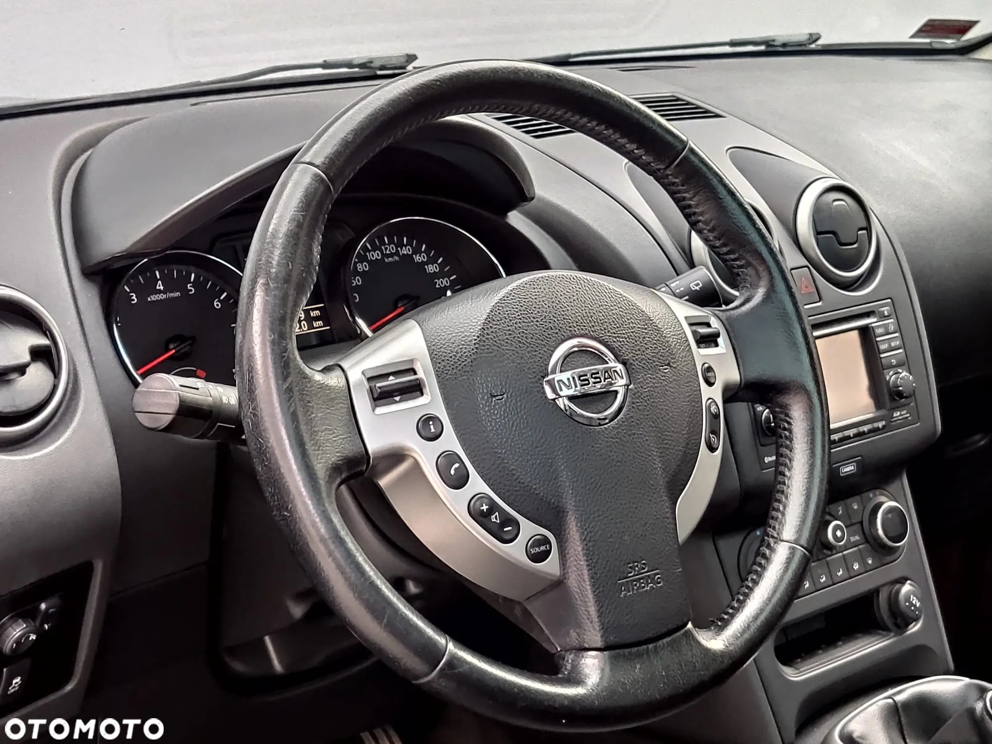 Nissan Qashqai+2 2.0 360 - 12