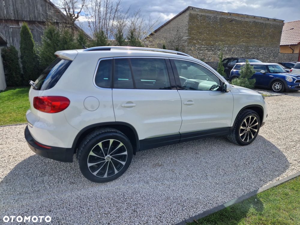 Volkswagen Tiguan 1.4 TSI BlueMotion Technology Lounge Sport & Style - 16