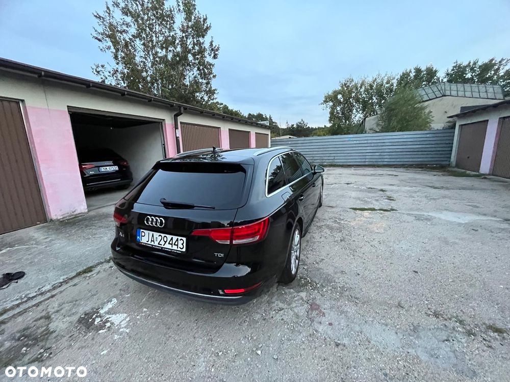 Audi A4 Avant 2.0 TDI S tronic - 4