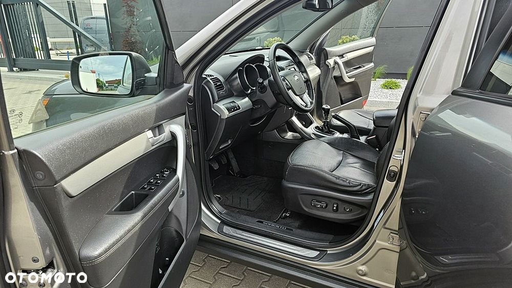 Kia Sorento - 7