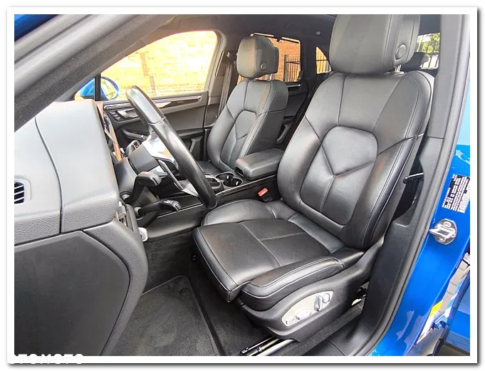 Porsche Macan - 37