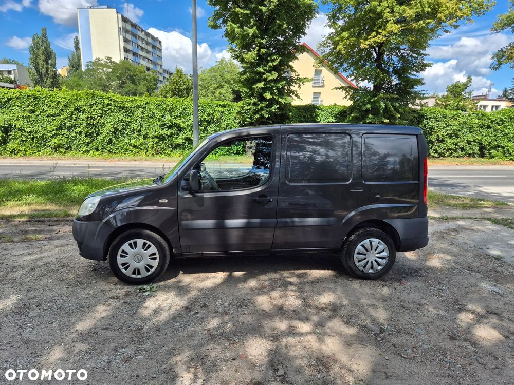 Fiat Doblo 1.9 JTD Family - 6