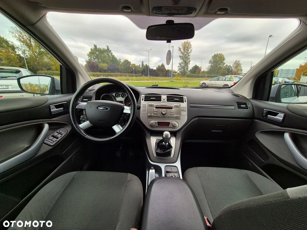 Ford Kuga - 14