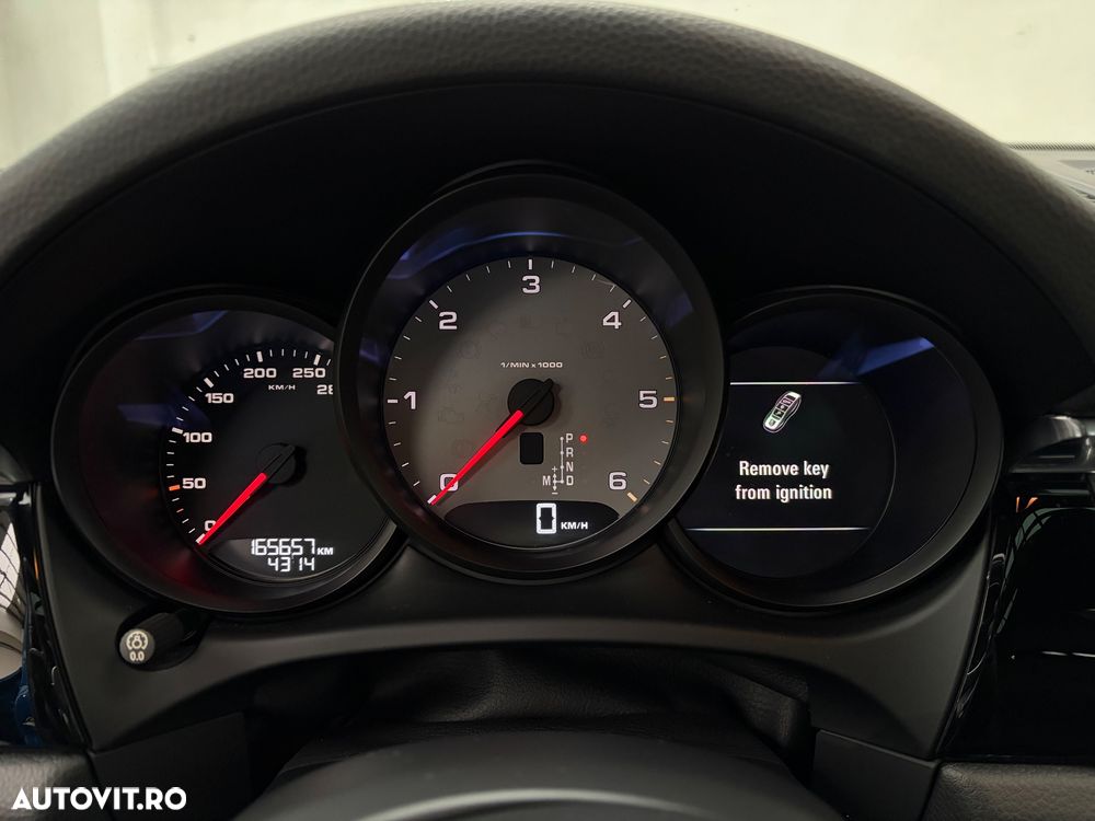 Porsche Macan 3.0 PDK S - 11